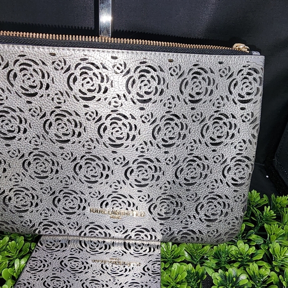 NEW Karl Lagerfeld Metallic Rose Perforated Zip Clutch with Tassel - Picture 5 of 10